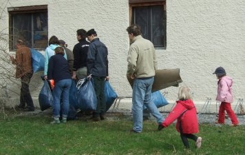 Ramadama in Weyarn - M�rz 2010