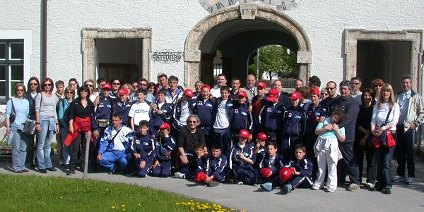 20 Jugendliche und ber 30 Erwachsenen waren beim Pfingstturnier 2005 des TSV Weyarn zu Gast in Weyarn. 