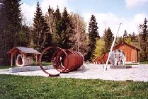 Brunnen und Bodensonnenuhr von Karl Jakob Schwalbach